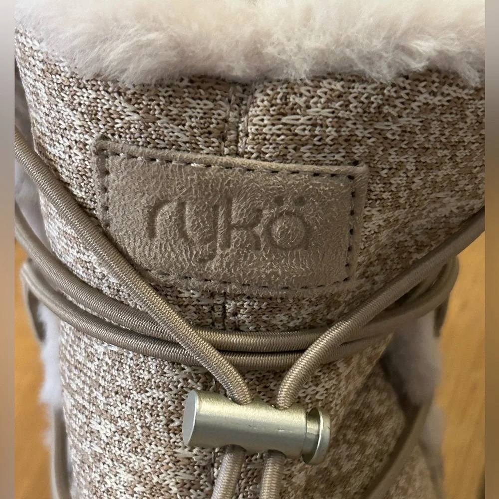 Ryka Aubonne Women's Ankle Bungee Lace Camel Brown Boots Women’s 10 Wide EUC